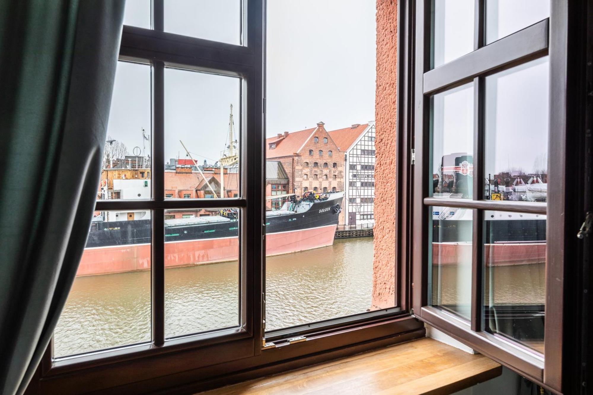 Motlawa Apartments - Old Town & River Viev, Fast Wifi Gdańsk Rum bild