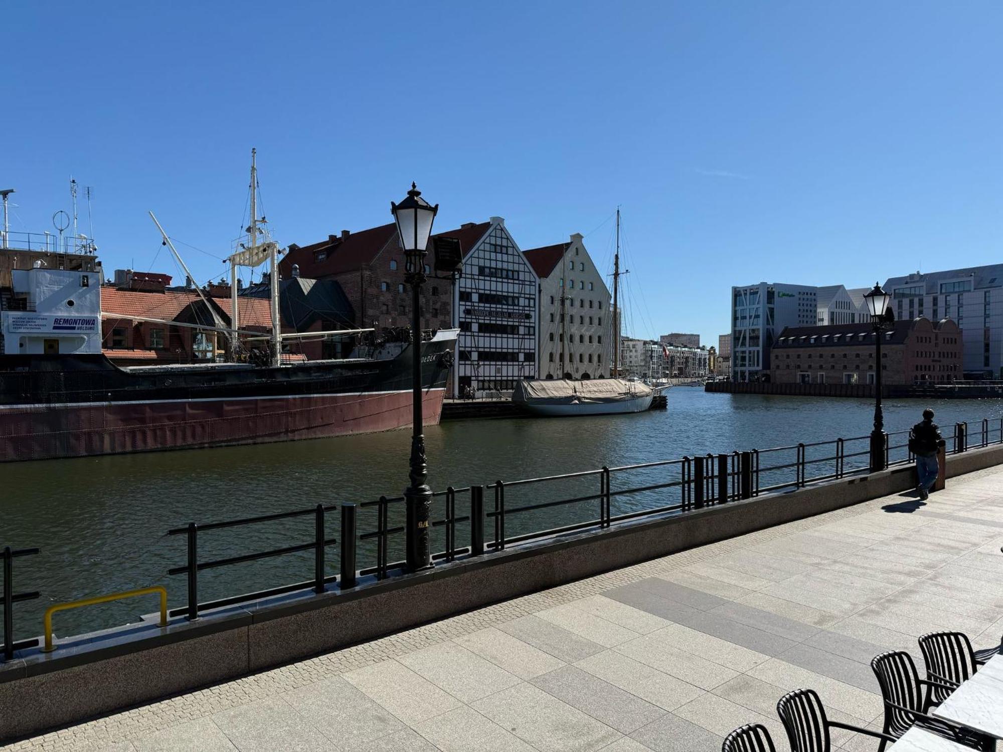 Motlawa Apartments - Old Town & River Viev, Fast Wifi Gdańsk Exteriör bild