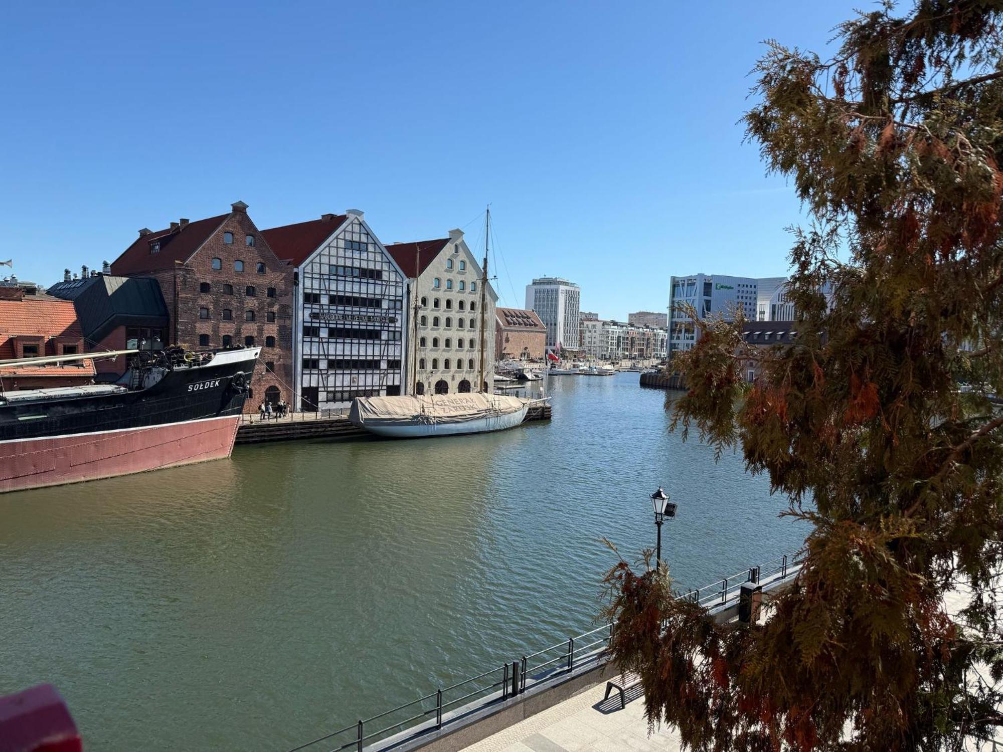 Motlawa Apartments - Old Town & River Viev, Fast Wifi Gdańsk Exteriör bild